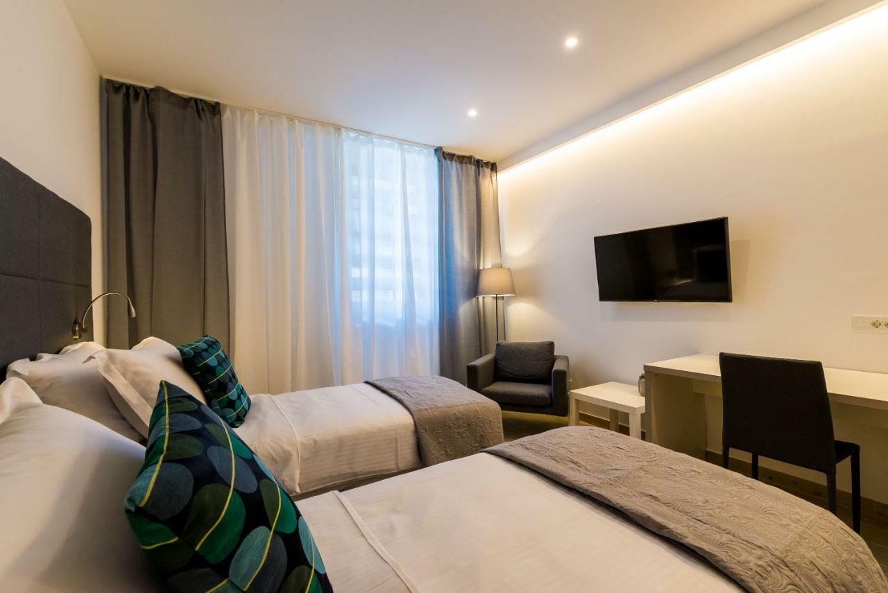 Rooms4U ดูบรอฟนิก ภายนอก รูปภาพ